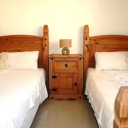 Top Floor, 2 Bedroom Apartment Vanessa D204, Free Wifi, Village View Peyia Bagian luar foto