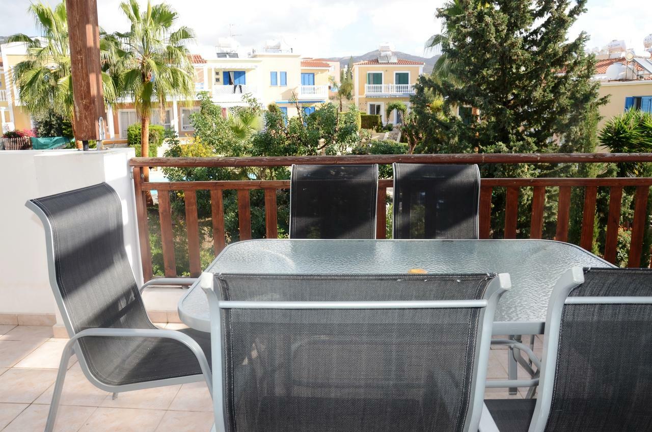 Top Floor, 2 Bedroom Apartment Vanessa D204, Free Wifi, Village View Peyia Ruang foto